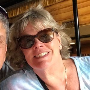 Meet your Posher, Carrie